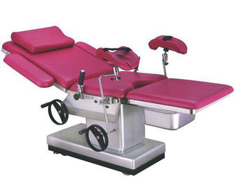 La silla obstétrica semi eléctrica, paciente de ginecología examina la tabla