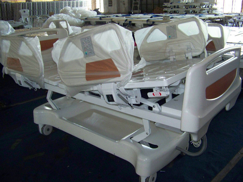 Cama semi automática de los cuidados intensivos, cama de la clínica móvil para el enfermo