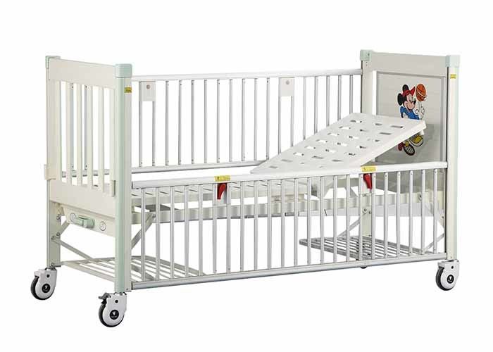 Camas de hospital pediátricas de acero con los carriles laterales de la aleación de aluminio en integral
