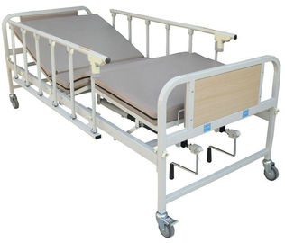 Cama de hospital manual perjudicada multiusos con el colchón del enrejado