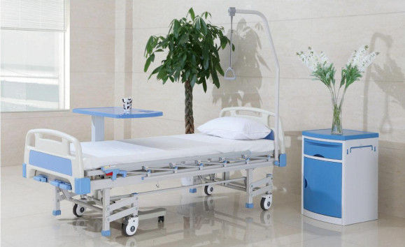 El ISO aprobó camas de hospital pacientes con la cama médica multifuncional inestable de tres ICU