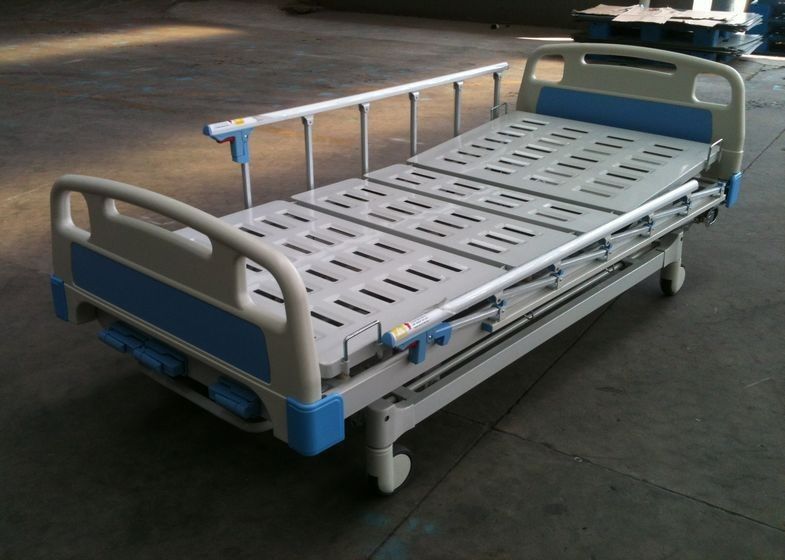 Cuatro cama manual tratada moho anti del hospital ICU de las manivelas con la función del CPR